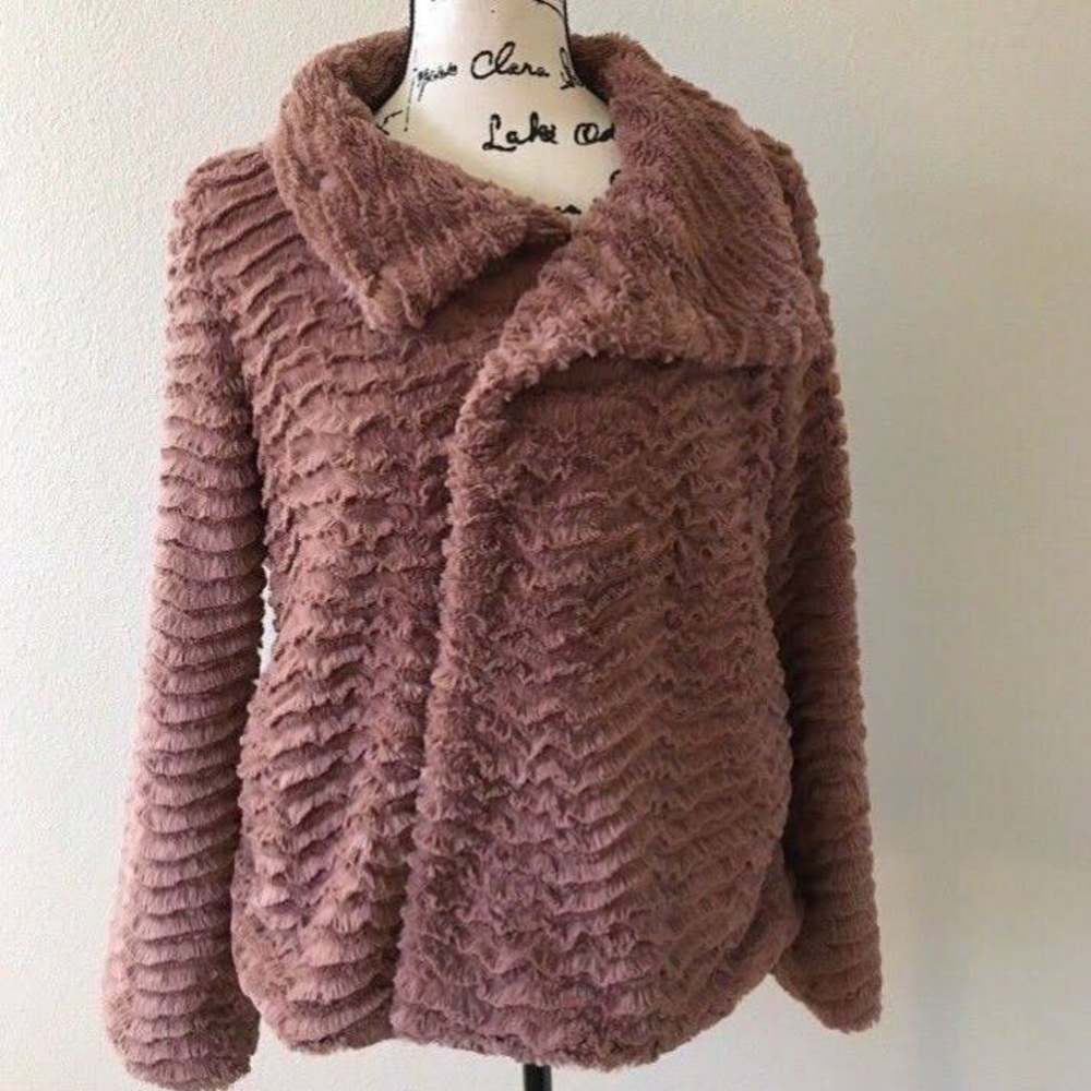 Mauve Patagonia Pelage Jacket